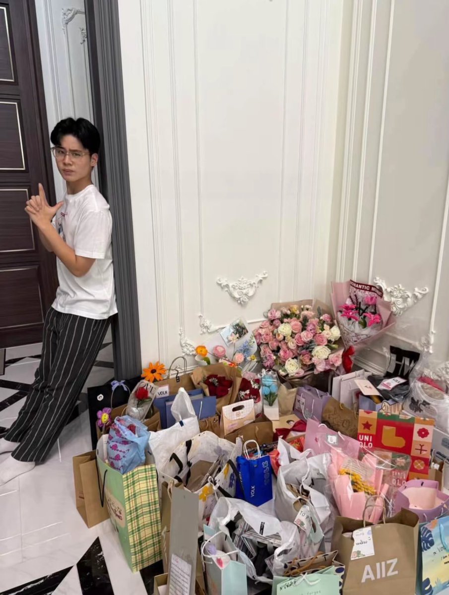 Chxp_SW's tweet photo. เอ็นดูน้องโฟ้คคค ในสายตาคุณพ่อน้องยังเร้กอยู่มาก https://t.co/TQKO7hU1jz