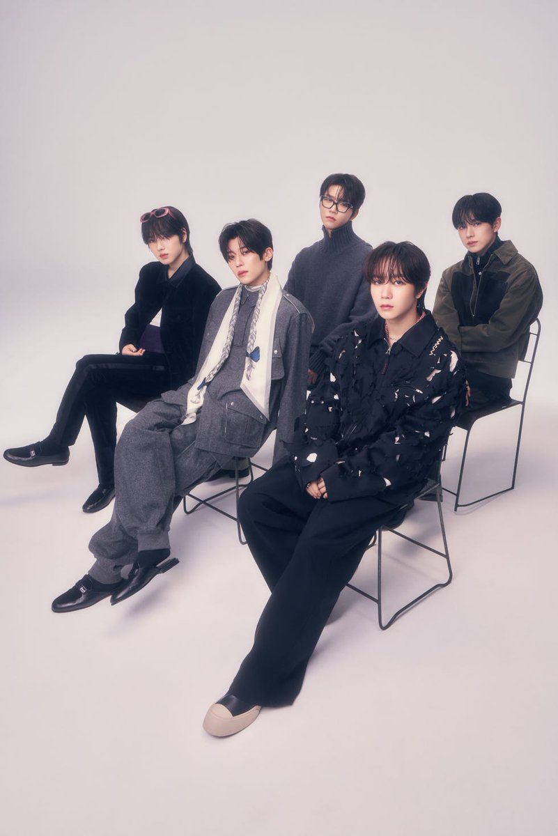 Bener kata riku, yang kelihatan kayak hyung di wish cuma sion sama jaehee doang 🤣 cuties