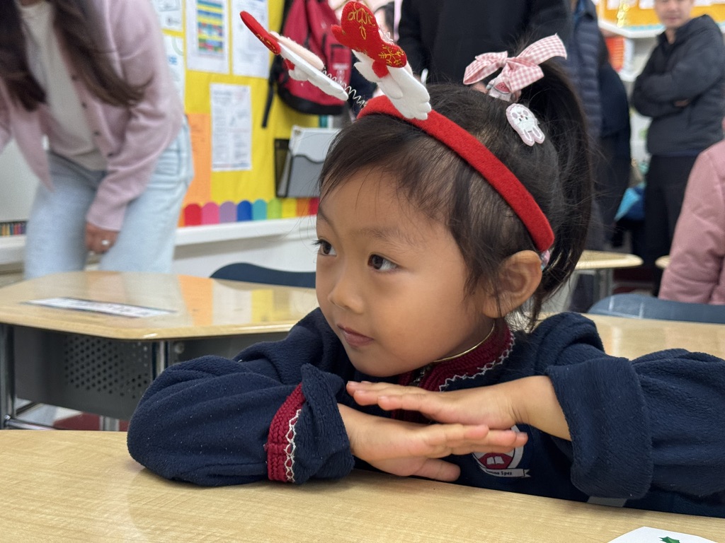 the outpouring of support across the internet has meant the world to us, and has made our life so much warmer for our family, right when we needed it most.

yi and i are deeply grateful to all of you.

merry christmas from all of us at the chen family.

gofundme.com/f/help-mira-an…