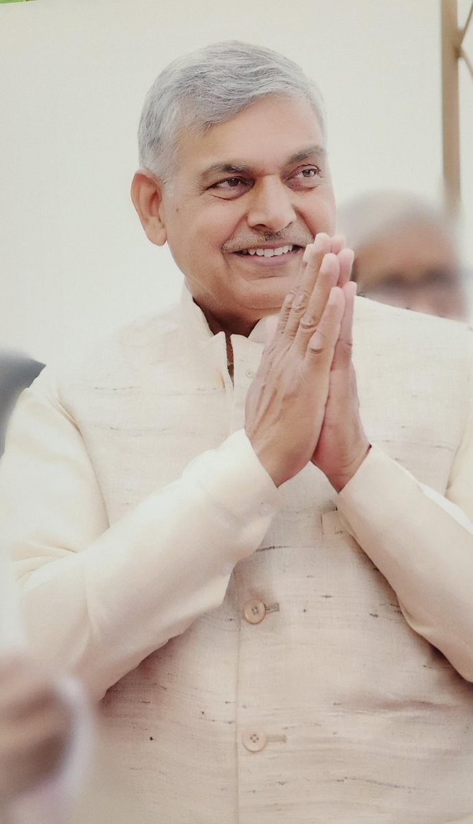 kksaran16's tweet photo. क्रिसमस पर हार्दिक मंगलकामनाएं एवं बधाई 💞💞 https://t.co/sujoC28Flj