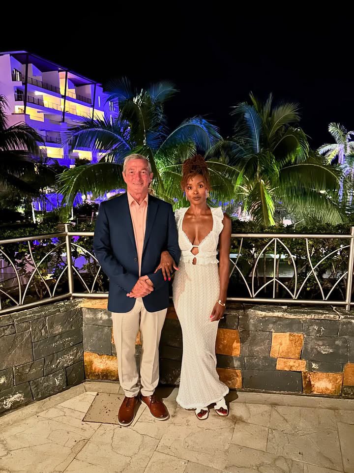 Interracial Dating tweet media
