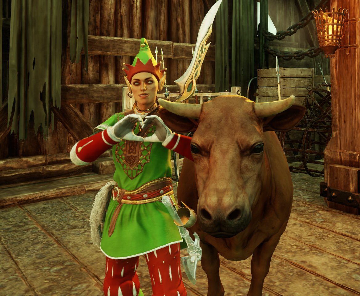 DaCaptainEO's tweet image. Here’s me in my Christmas elf transmog with Sherry from First Light! @playnewworld 

🎁 🎄 Merry Christmas! 🎄🎁