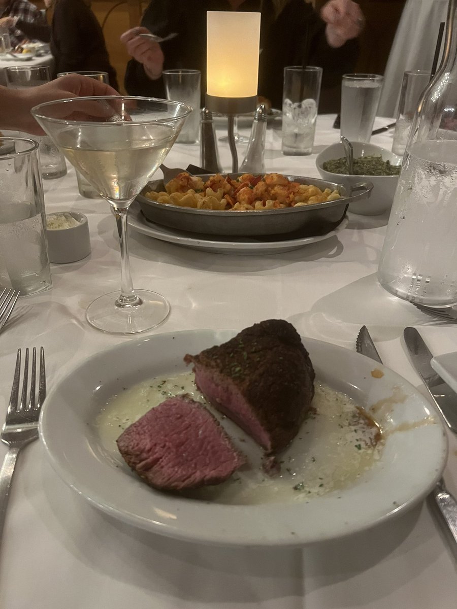 jerryhogs's tweet photo. If you don’t like your steak this color, fuck you. @peta I’m also wearing ostrich boots, how’s that sound bitch? https://t.co/xZ3UOGDJYU