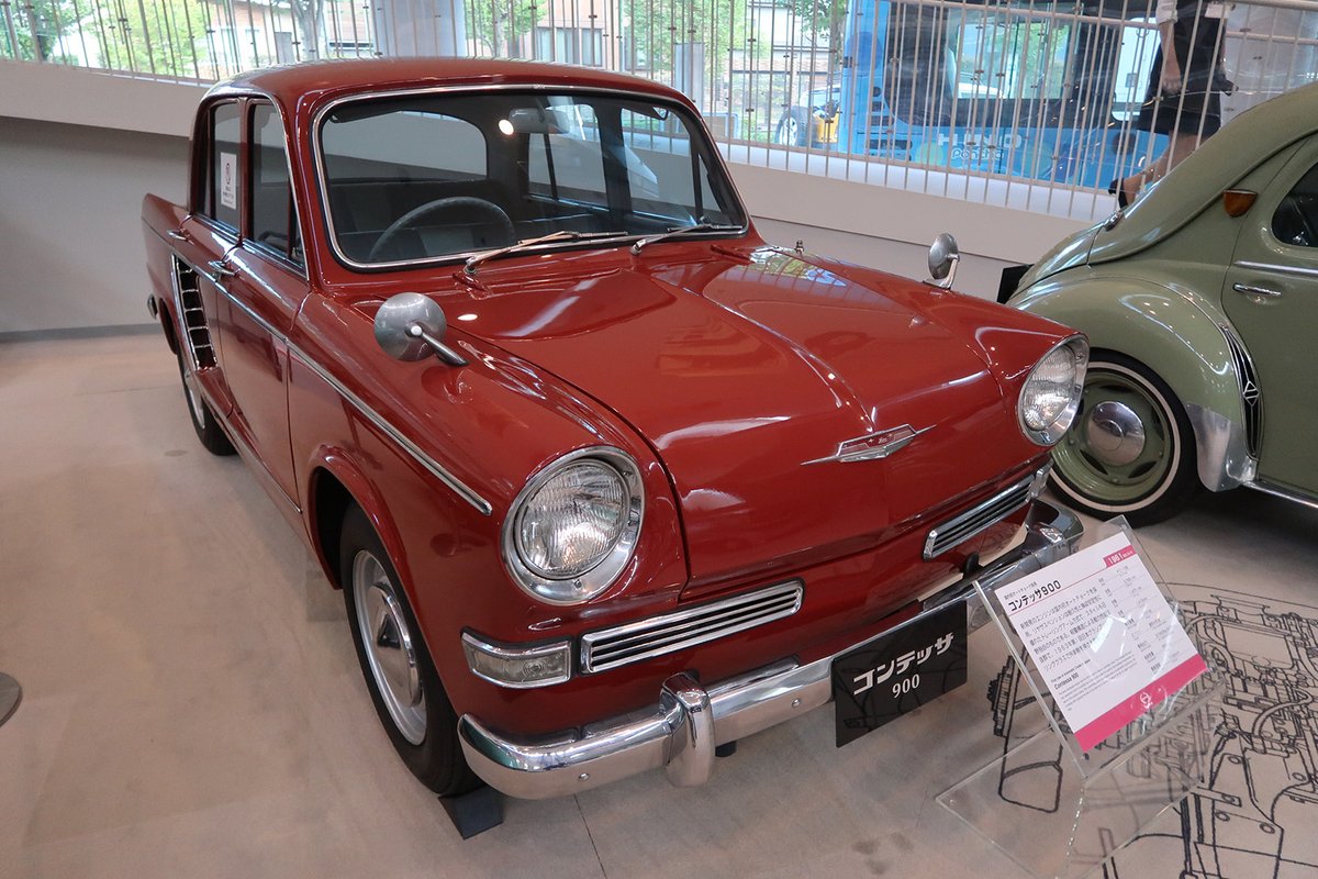 日野自動車は「日野コンテッサ」という乗用車も製作していました