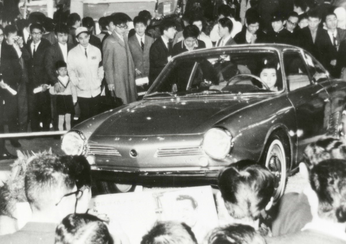 GfnTQ2Ob0AAN2-3.jpg?format=jpg