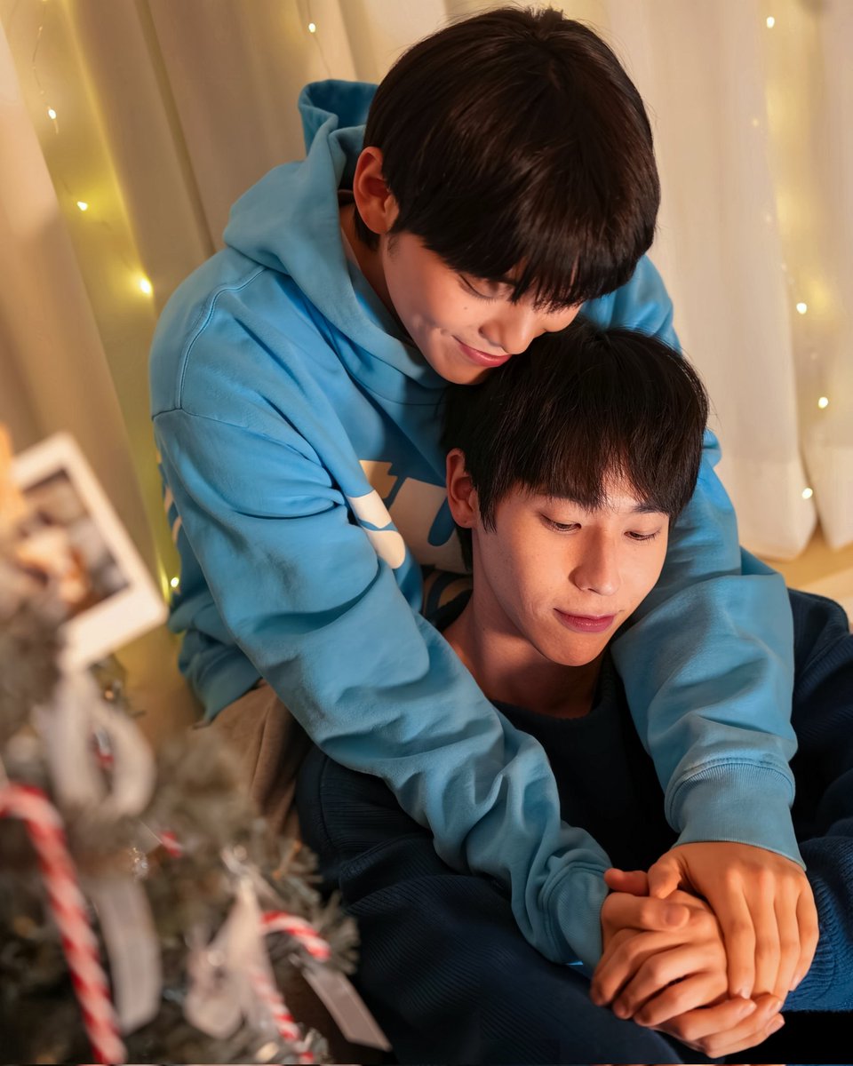 Sss_0fficial's tweet photo. ํฌ๋ฆฌ์ค๋ง์ค์ ์๋ก..์ธ ์ฌ๋? ๋! ๐
ํฌํ ๋ถ ์ฌ์ง ์ด์ง ๊ตฌ๊ฒฝํด๋ณด์ค๋์..?๐ณ
๐ซ ๐ซ ๐ซ ๐ซ โค๏ธโ๐ฅ
์ต์์๋์ด ์์ฑ์์ง๋ฉด ํฌํ ๋ถ์ ์ฐ๋ฆฌ ๋ง์์์ ์์ํ ๋จ๋๋ค๋๋ฐ.. ๐ฅฒ
์ ํ๋ธ ์ปค๋ฎค๋ํฐ์์ ํฌํ ๋ถ ๊ฐ์์ ํฌํ๋ฅผ ์งํ์ค์ด๋ ๋ง์ ์ฐธ์ฌ ๋ถํ๋๋ฆฝ๋๋ค๐ซถ
https://t.co/jewECHmQQ3
#BlueofWinter #์ ๋์๋
#bl