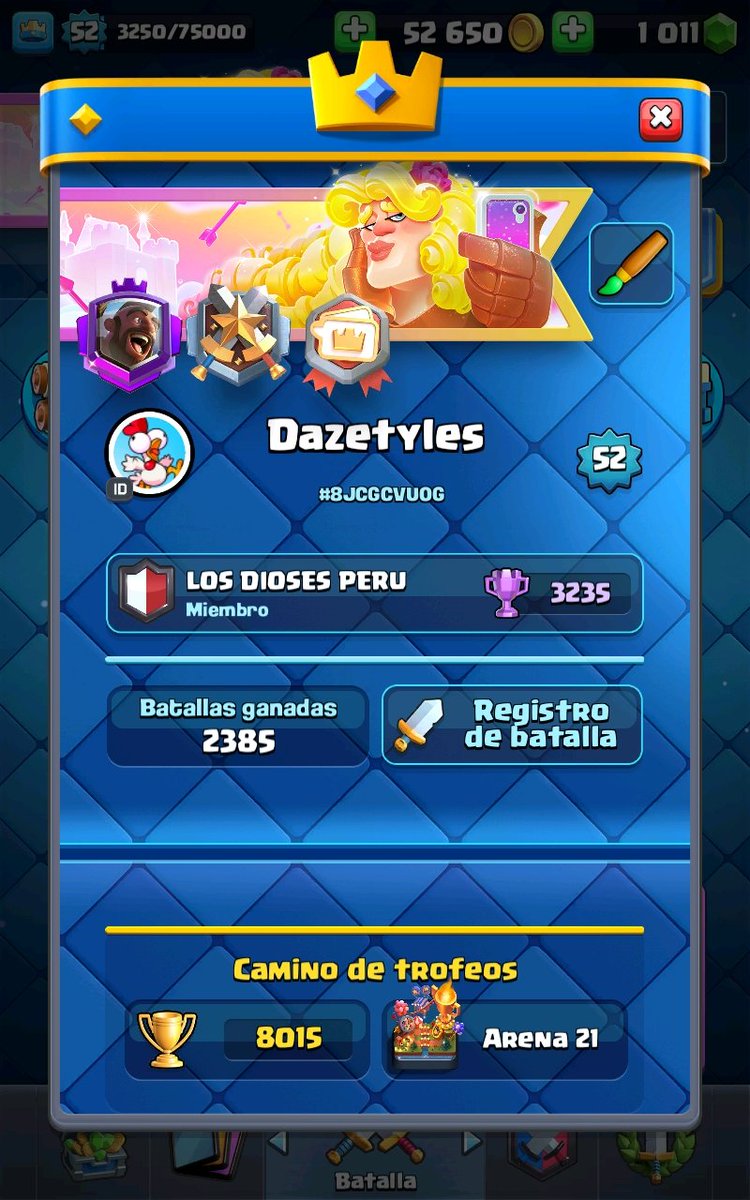 dazetyles's tweet photo. Navidad? Que es eso bro, yo solo sé que llegue a las 8000 copas en clash royal https://t.co/g2gP8yLiYW