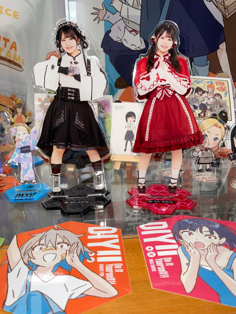 稲垣 好 直筆サイン ブロマイド声優 狼と4人の赤ずきん 2024.12.28 イベント『狼と4人の赤ずきん』 出演者様4人の衣装を