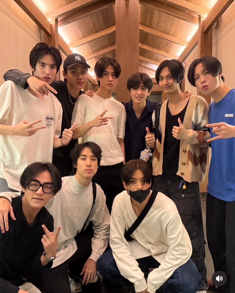 คริสมาสต์กับสุดหล่อหนิ🥺🎅🏻🎄