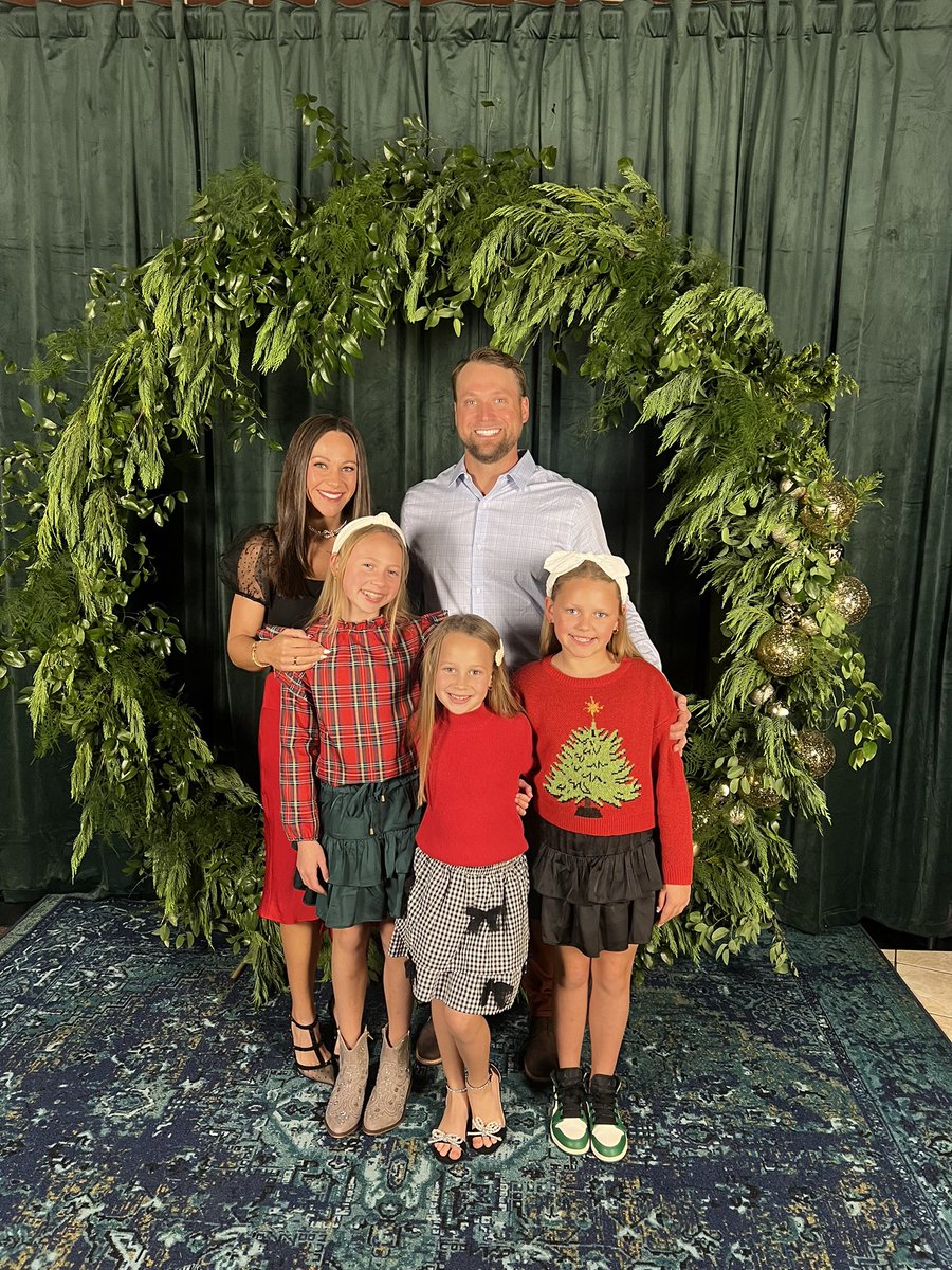 TrevRosenthal's tweet image. Merry Christmas! Happy Holidays!