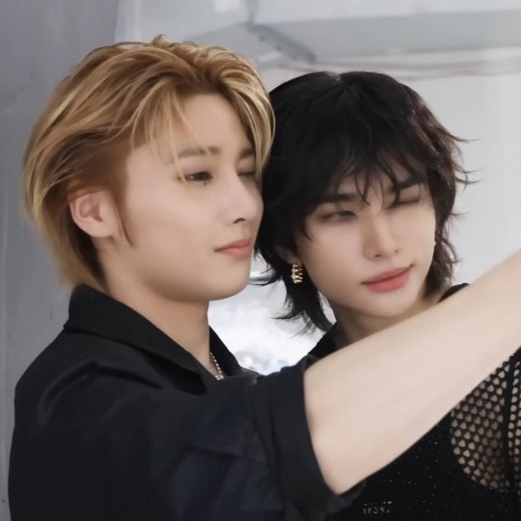 Decandencia mental tweet media