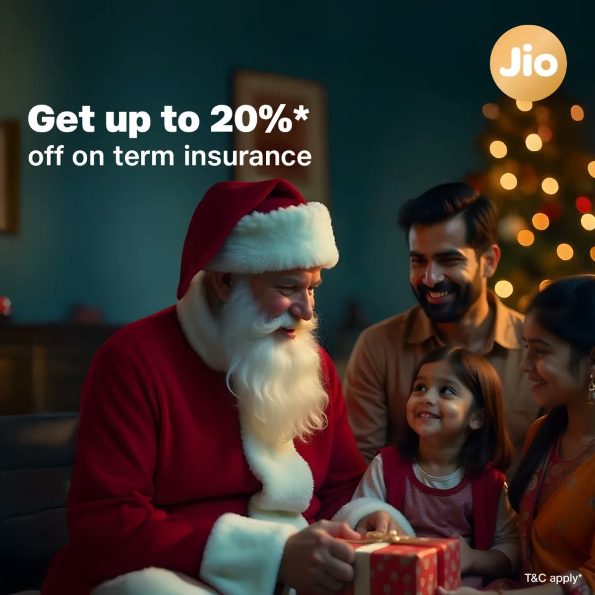 jioinsure1's tweet photo. This holiday season, let Santa lend a hand in finding you the best insurance plans out there! 🎅 Whether it's for your car, bike, health, your family or choosing the best investment plan, he has your back. Ho ho ho! 🎁 https://t.co/g5VkYlxnBq