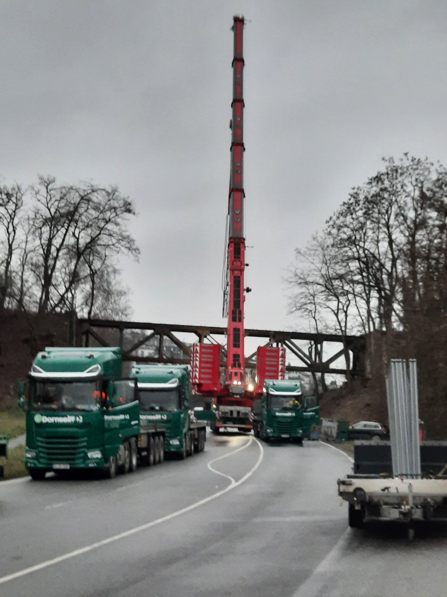 Kanonenbahnbrücke Krofdorf-Gleiberg in Windeseile aufgrund Starrsinn und Denkblockade zerstört. Wettenberger Gemeindegremien zeigen offen ihr hässliches Gesicht gegenüber historischer Bausubstanz und löschen Industriekultur aus. pro-bahn-hessen.de/?p=9714