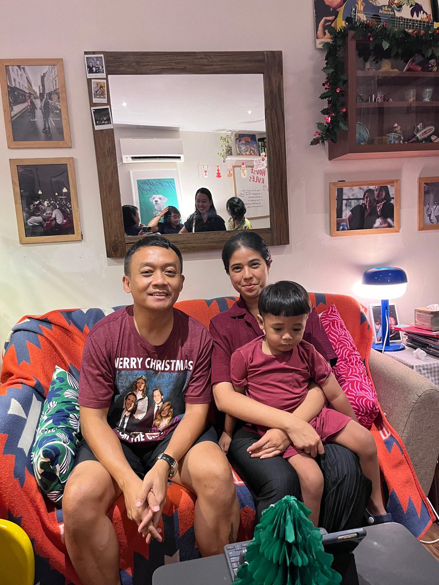 Selamat natal buat teman-teman yang merayakan, semoga kedamaian selalu menyertai kita semua.