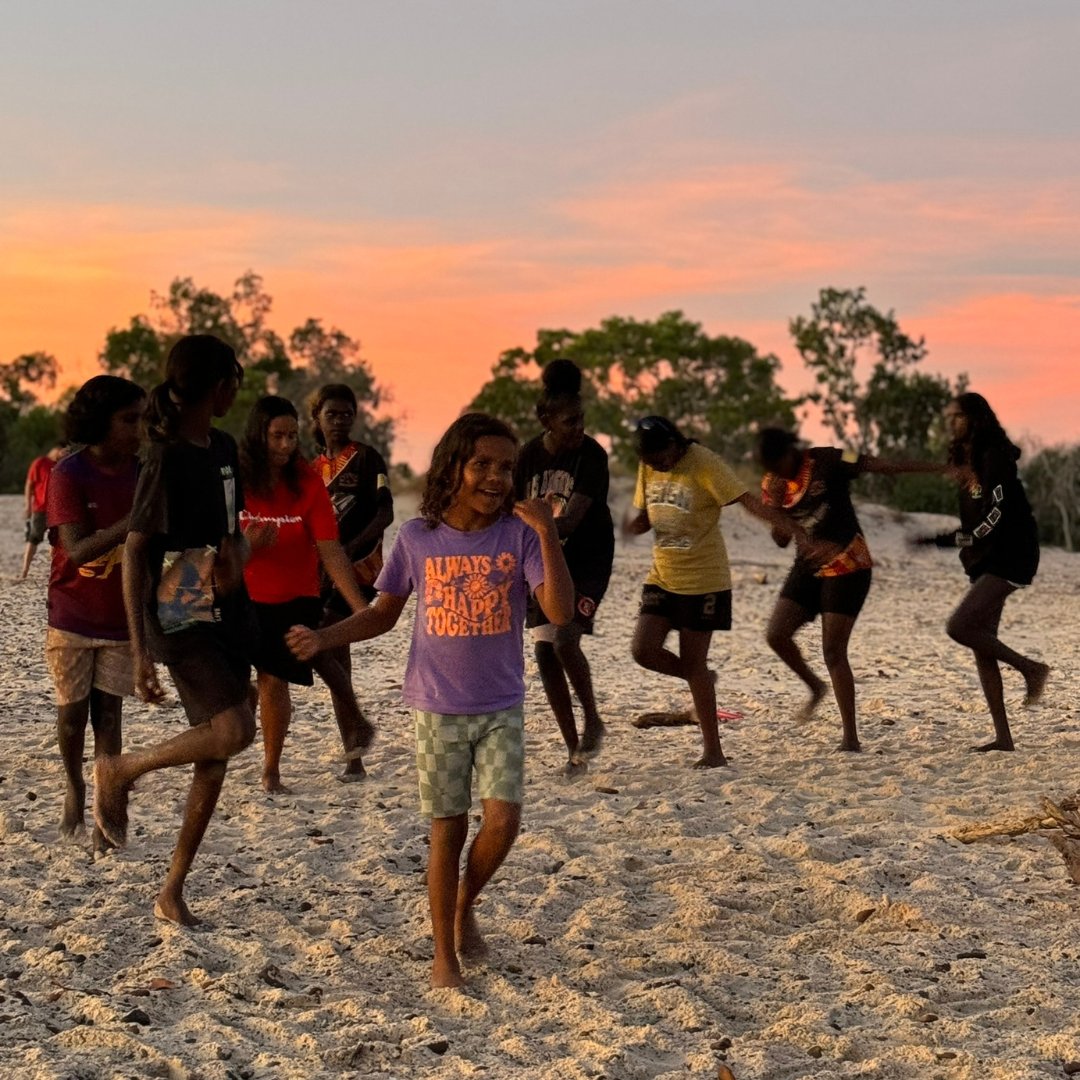 Merry Christmas from Red Dust! How are you spending the day? Share with us below. We can't help but look back at so many amazing memories including this moment from the Tiwi Islands. You can check out the music video by clicking on this link ow.ly/yUn050UwJ0f