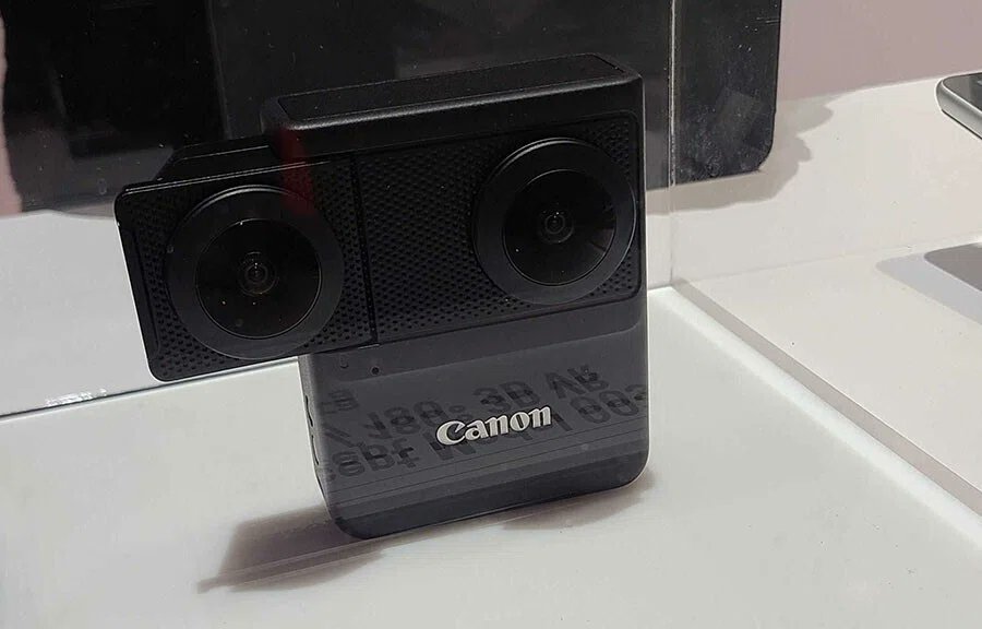 VR180の個人向け録画用カメラ最近調べてた備忘録。 ・現時点で一番評判