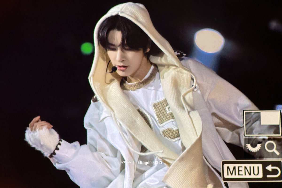 ENhydris1315's tweet photo. 241225 Preview

🤍

#엔하이픈 #ENHYPEN
#심재윤 #제이크 #JAKE #ジェイク https://t.co/NSDQTppaqH