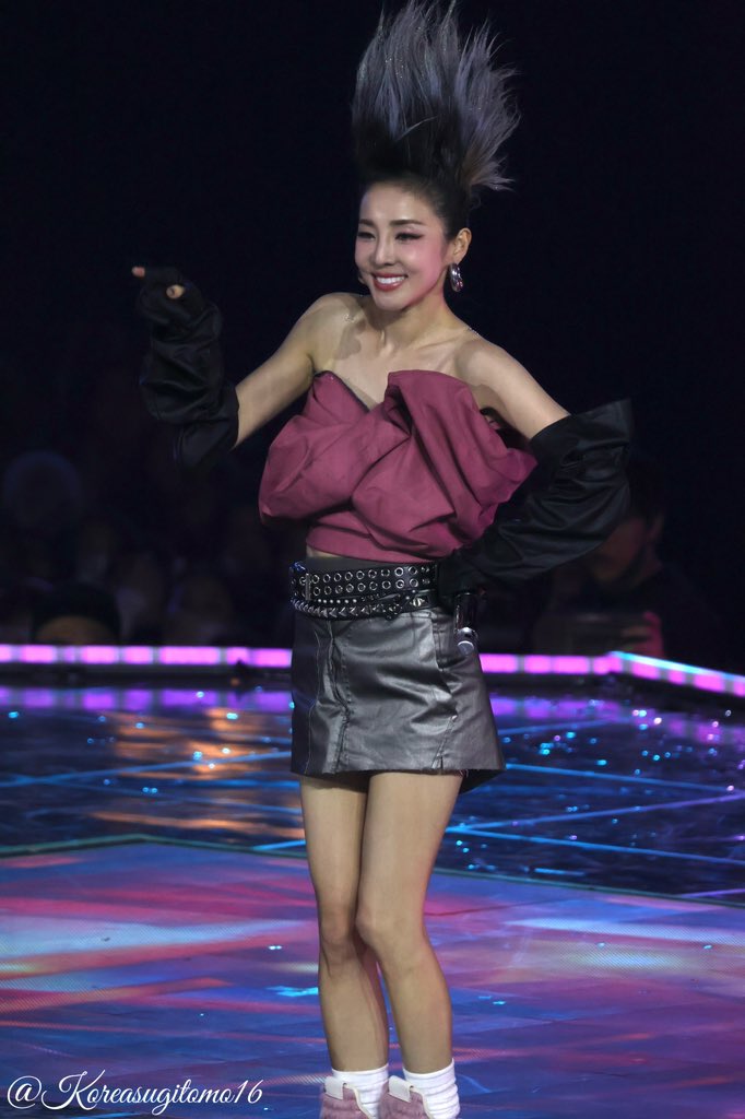 Koreasugitomo16's tweet photo. 241225 SBS 가요대전

#2NE1 #투애니원 #トゥエニーワン
#Dara #다라 #ダラ #박산다라 
#2024SBSGAYODAEJEON @krungy21 https://t.co/jjYKsNdqdH