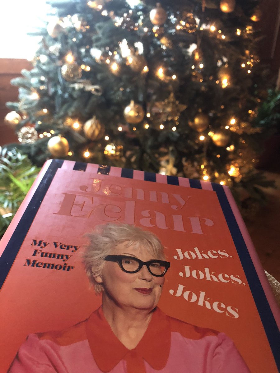 naddersABZ's tweet photo. @jennyeclair Happy Christmas! https://t.co/6p6yNJlyBa