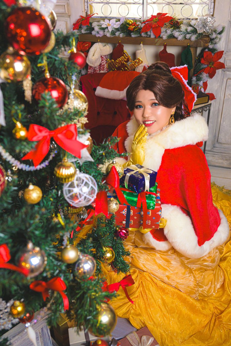 《𝐂𝐨𝐬/𝐁𝐞𝐥𝐥𝐞》

プレゼントは何かしら🎁？

#ぼんちゃん仮装コレクション
photo <a href="/niko_photo_/">🅝🅘🅚🅞</a>