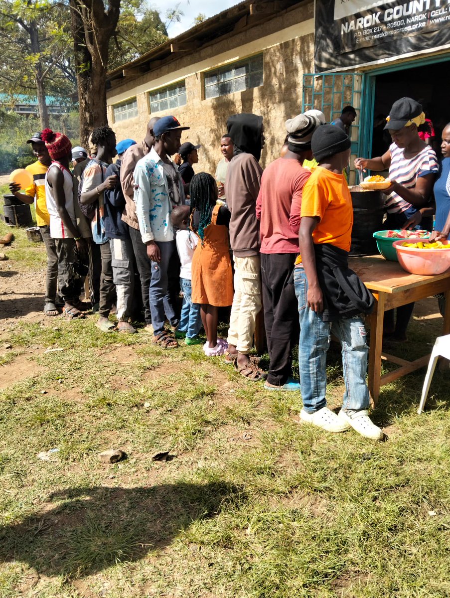 InvolvementK's tweet photo. ๐โจ Sharing the Joy of Christmas! โจ๐
We joined hands with amazing partners to spread love and provide food & essentials to street families at the Kenya Red Cross Grounds in Narok. ๐
Together, we proved that kindness is the best gift of all. ๐ซ #SpiritOfSharing #ChristmasLove https://t.co/Axgd1hWAKg