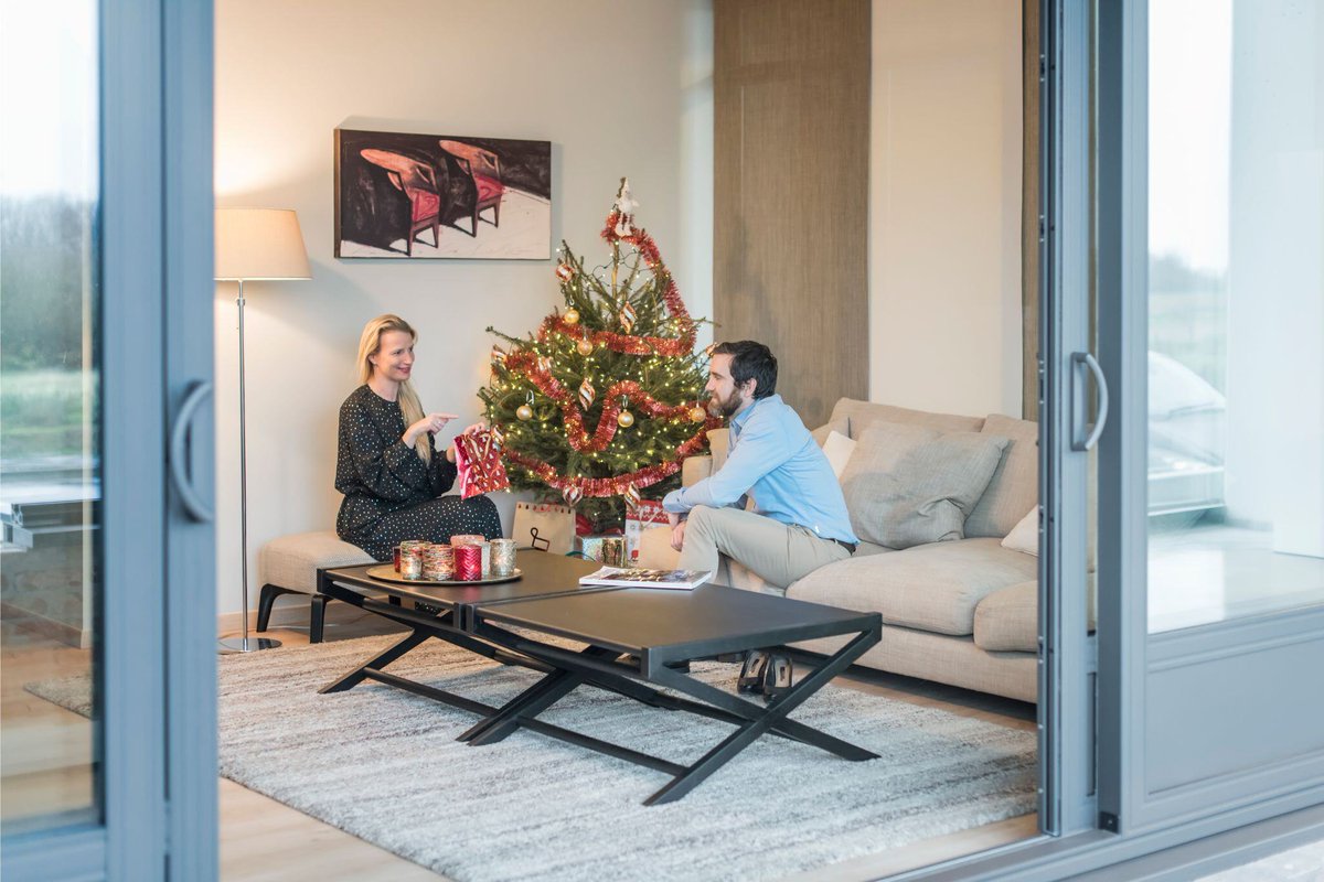 WillemsVerandas's tweet image. 🎄 Vrolijk kerstfeest! Het Willems Veranda’s team wenst je een sfeervolle kerst. Geniet van fijne momenten met jouw geliefden in een stijlvolle woonuitbreiding van Willems Veranda’s. 🌟 #WillemsVerandas #Kerstmis #Woonuitbreiding