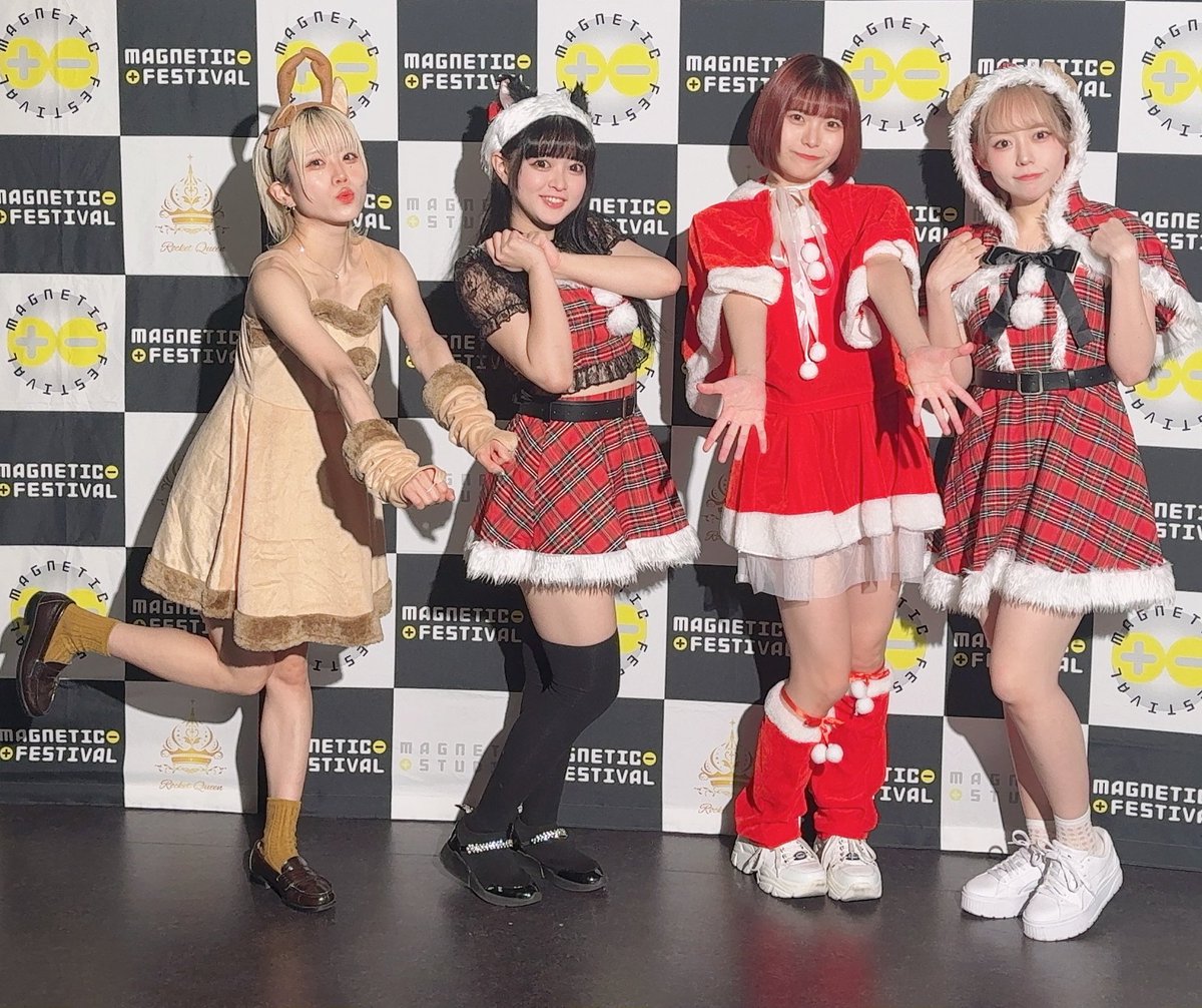 MAGNETICFEST69's tweet photo. 🎄MAGNETIC FESTIVAL~X’mas Special~🎄

続いて…

レッスントゥミー(@lesson_to_me)さん🎁 https://t.co/MaCE6dJGcV