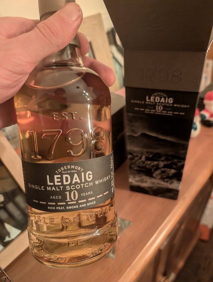 Gavin Jones tweet media