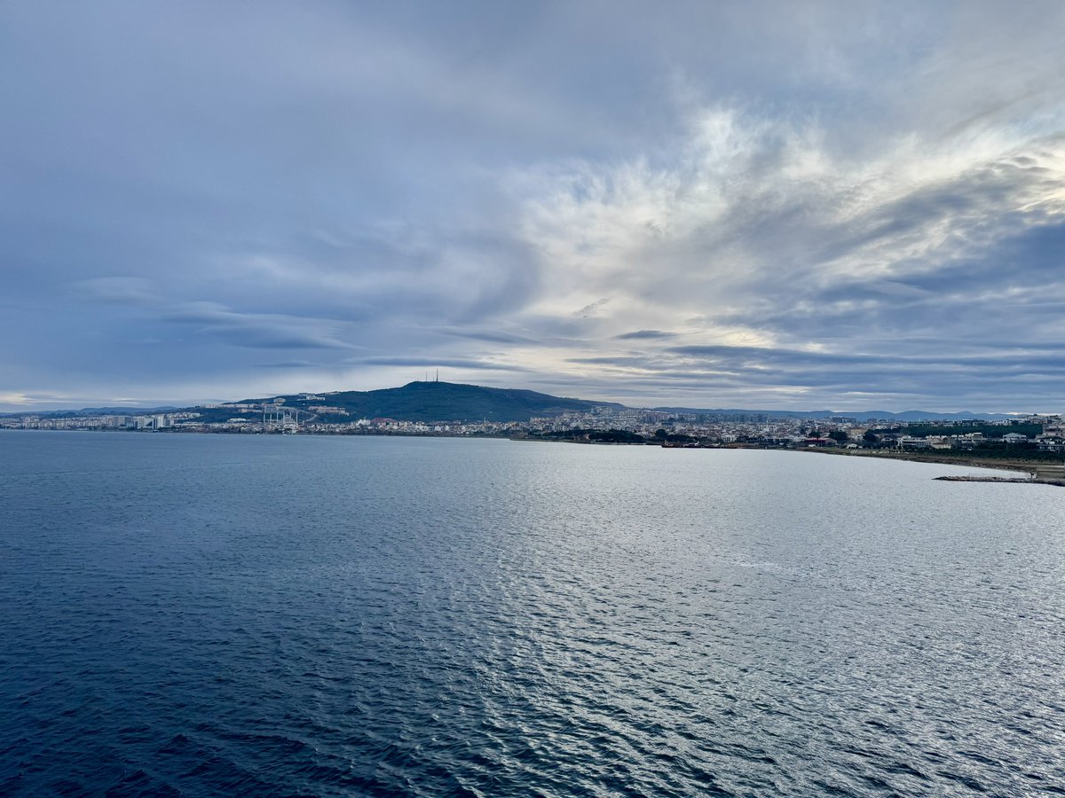 SashaEats's tweet photo. Greetings from Çanakkale, Turkey 🇹🇷 

#SashaInTurkey #Christmas https://t.co/0soBV4nKRA