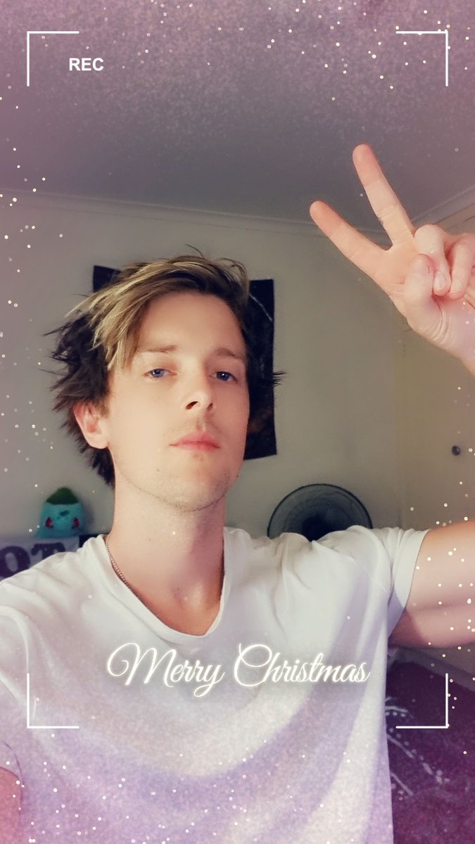 Going live in 5 minutes for a 24 hour stream twitch.tv/kcgoku
Merry sugmas