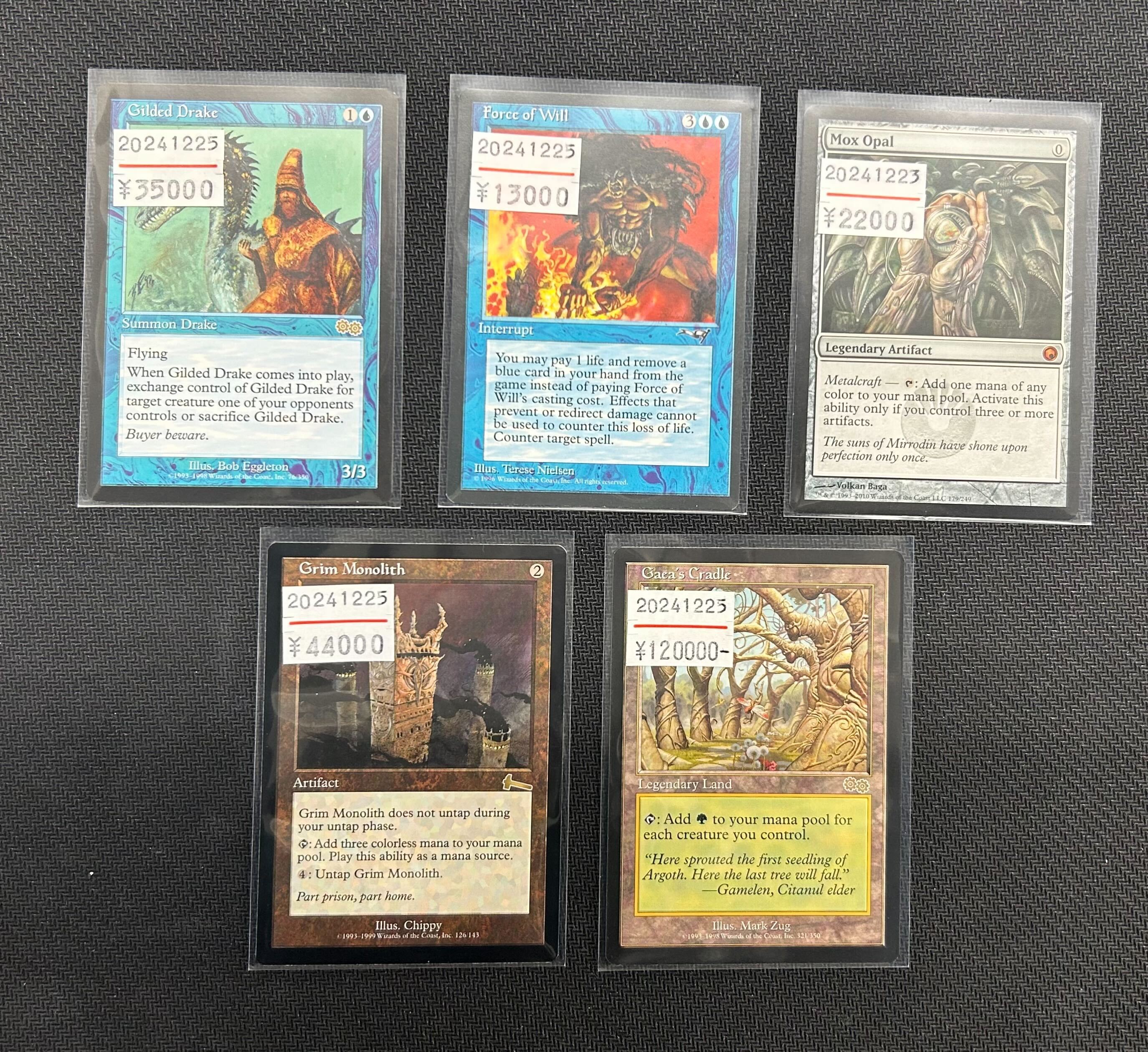手品 オールドデック3個（ハンドクラフテッド・カードマジック3
