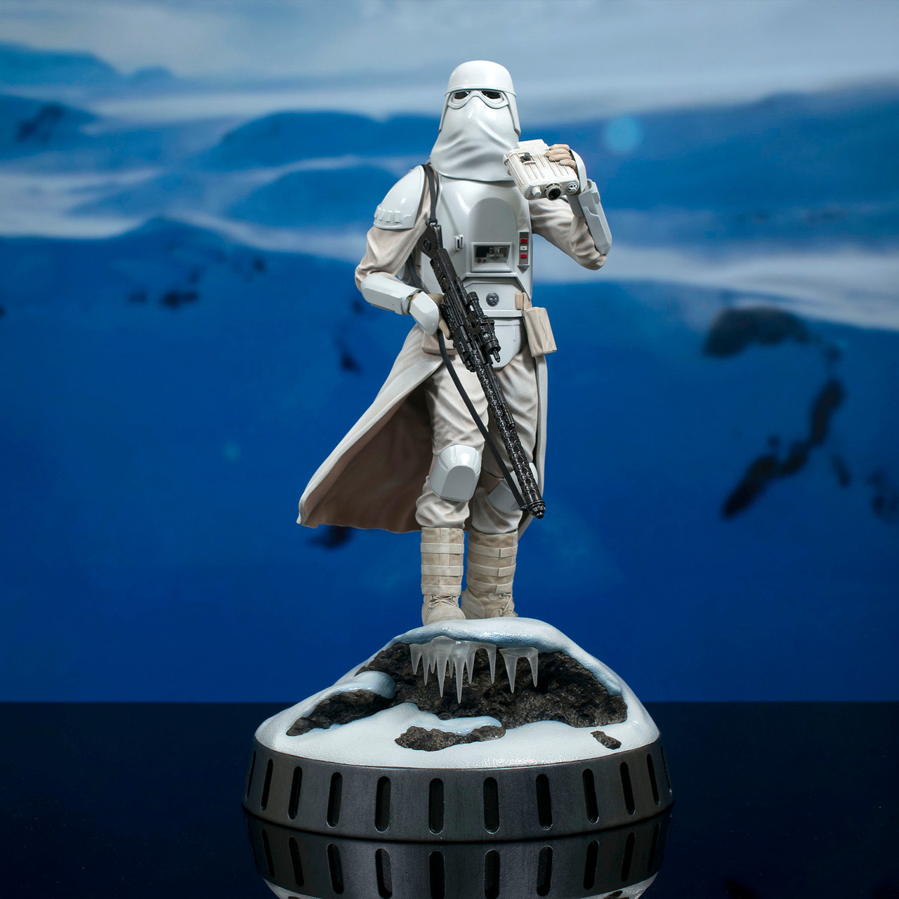 スター・ウォーズ』【ミニバスト】 スノートルーパー | 株式会社