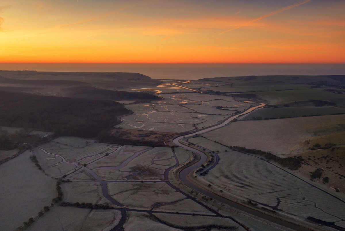 From all of us here at Seven Sisters Country Park, we wish you a very Merry Christmas. 

📷 Sam Moore

#SevenSisters #ChristmasDay #MerryChristmas