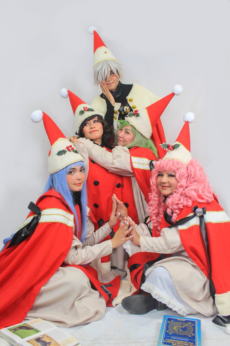 cypherkoneko's tweet photo. メリークリスマス🎄🎁 https://t.co/3EwQt4dauO