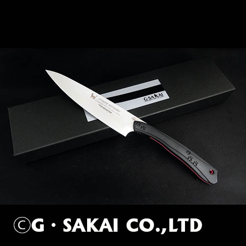 G_SAKAI's tweet photo. 【新春プレゼント企画】  
可愛くても切れ味抜群のペティ包丁ニャイフキッチンを一名様にプレゼント！  
＜応募方法＞   
 ①このアカウントをフォロー     
②このツイートをRP（リポスト）   
 ③このツイートに 
 #Gサカイの猫包丁　
をつけて返信 2025/1/14 AM8:00〆 https://t.co/5xUd4GSPzn