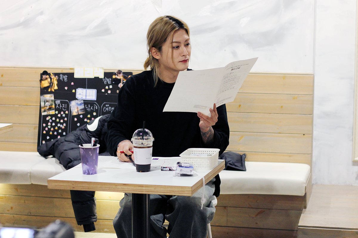 blockbhyocom's tweet image. 241223 #재효 생카 🥳🥳
올해도 축하할 수 있어 기뻤어!

#재효의_모든_순간을_사랑해
#A_moment_of_moment