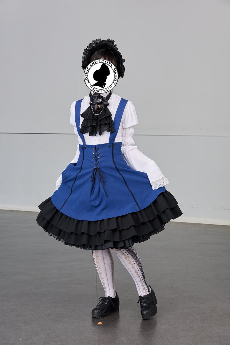 GLMsnap01's tweet photo. 📷GLM11コーデスナップ📷
No.144
キャロ
『青黒お嬢様』
#ゴスロリマーケット
#GLMスナップ
#GLM11 https://t.co/k6cDnuV2y5