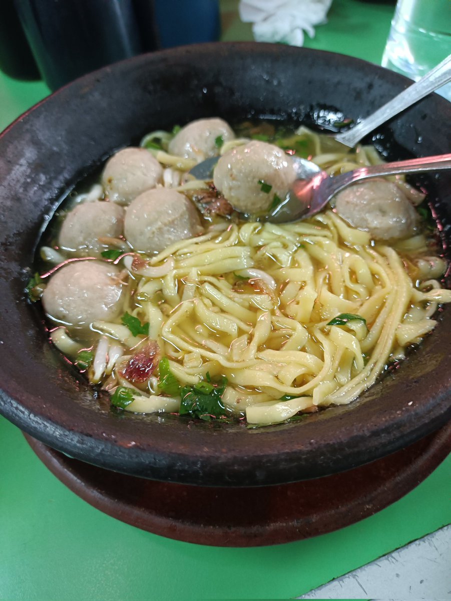 Mie kocok dulu deh