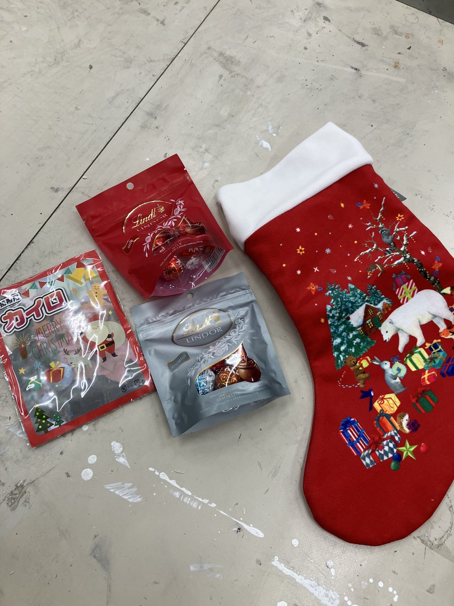 rsr_48's tweet photo. 誰が入れてくれたんかわからんから嬉しいと怖いの両方の性質を合わせてもってる♤ https://t.co/1hXJYiYocy