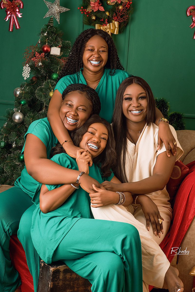 malgwi_ruth's tweet photo. From our hearts to yours, we’re celebrating friendship, laughter, health and the magic of the season. May your Christmas be filled with love, joy, and unforgettable moments. Merry Christmas from us to you! 🎄❤️✨" https://t.co/Cs7kJKCXuA