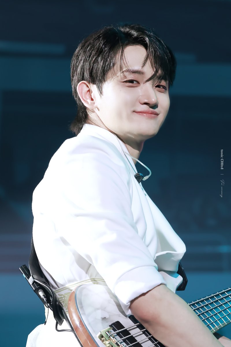 240825 written by FLOWER ENCORE in SEOUL 막콘

내가 빨강 해줄게
너가 내 초록 해줄래🌿
#LUCY #루시 #조원상