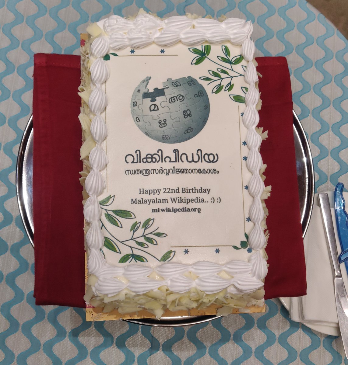 wikimediakerala's tweet photo. Malayalam Wikipedia 22nd Birthday celebration was happened at Bhubaneswar. Thanks to Odia Wikimedians User Group for Cake. #wikimedia #wikipedia #malayalam #kerala https://t.co/6cv6JvrElv