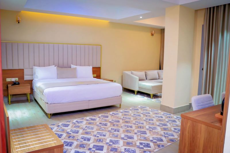 Jeeshotel's tweet photo. "Experience true luxury at Jees Hotel with elegantly appointed rooms, state-of-the-art conference halls, and a delectable dining experience at our restaurant. Book your stay now and elevate your travel experience to new heights
 #JeesHotel #luxurytravel" https://t.co/xfnXTB4qRD