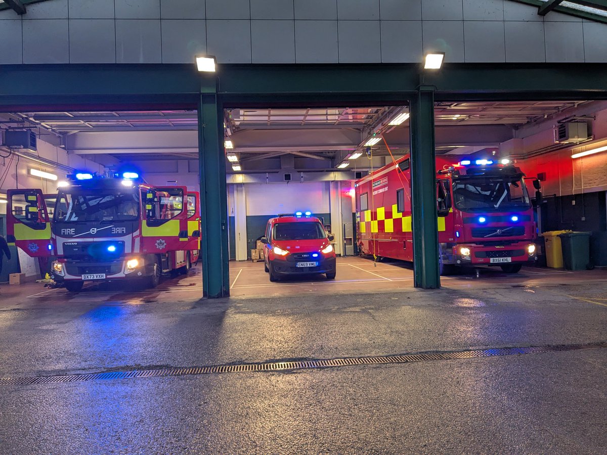 Bournbrook Fire Station (@wmfsbournbrook) on Twitter photo Merry Christmas from us all, Red on today and White watch tonight, have a safe enjoyable day and remember to #watchwhatyouheat <a href="/WestMidsFire/">West Midlands Fire Service</a> Merry Christmas from us all, Red on today and White watch tonight, have a safe enjoyable day and remember to #watchwhatyouheat <a href="/WestMidsFire/">West Midlands Fire Service</a>