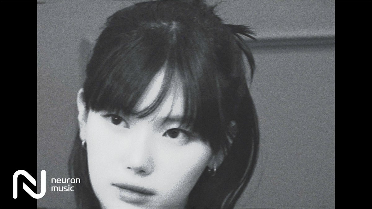 [Izykite]

Official Visualizer

이지카이트 (Izykite), 디스토리(D.Story) - 흑백영화
youtu.be/OkuRh5tBh28

#이지카이트 #Izykite
#디스토리 #DStory
#흑백영화 #Movie #발매