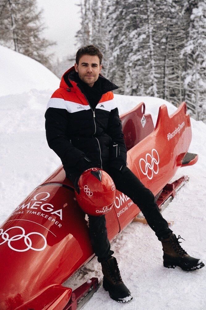 May your Christmas sparkle with moments of love, laughter, and goodwill. Wishing you a season full of warmth and cheer! <a href="/DesirableStorm/">Kierra Bennett {RP/Parody}</a> 
I love you, darling. ❤️🎄