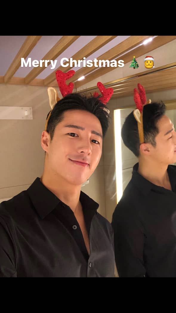 kimdongwonbin's tweet photo. 🎄❤️🎁 https://t.co/Lvr8Wel8ob