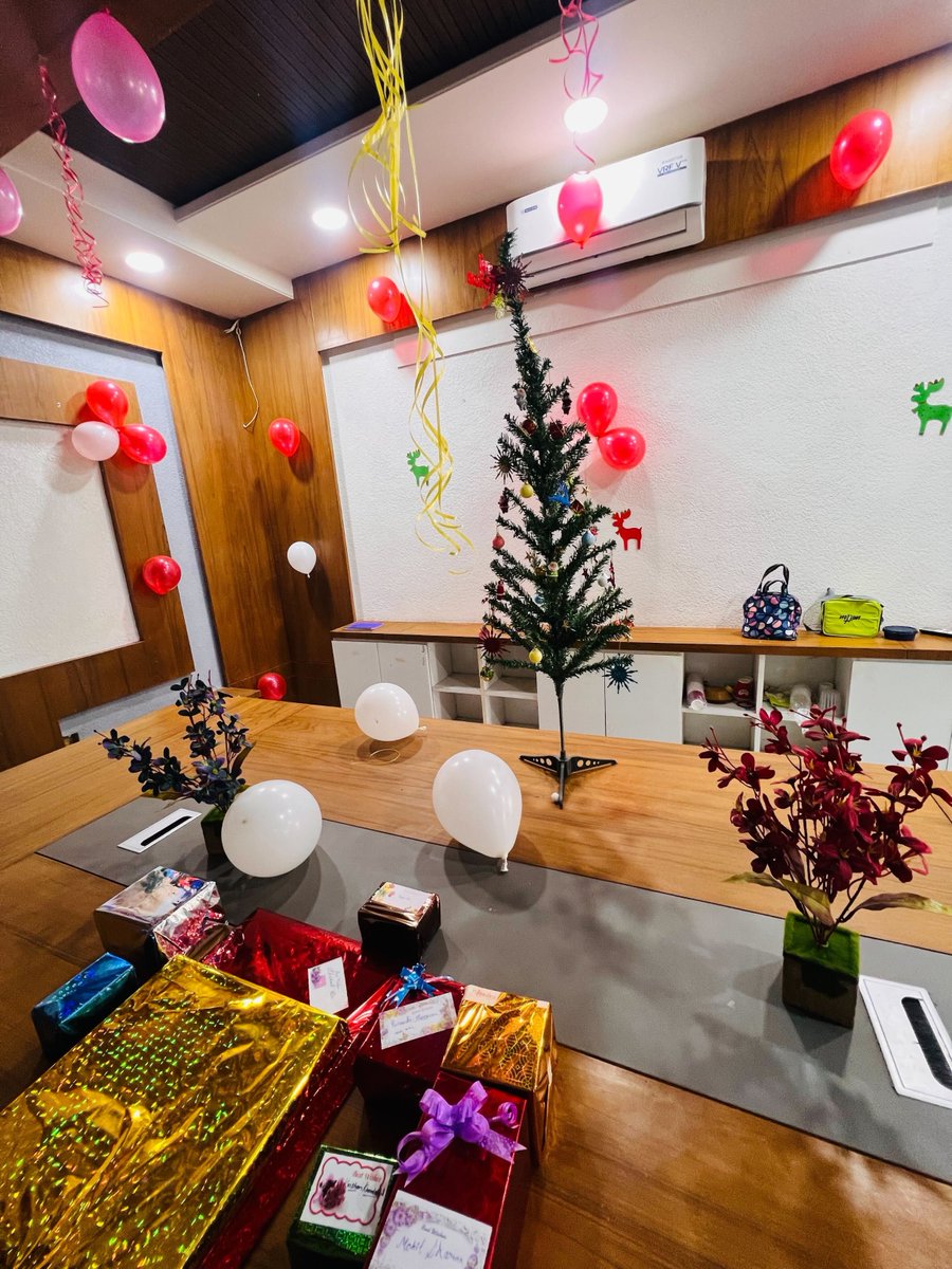 DecipherZone's tweet photo. ๐โจ Spreading joy and cheer this holiday season! Our office Christmas celebration was filled with laughter, love, and festive vibes. Merry Christmas from our work family to yours! ๐
#MerryChristmas #Christmas2024 #HappyHolidays #ChristmasVibes #DecipherZone #FestiveSeason https://t.co/60uW2aOFGb