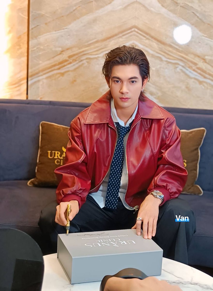 chalida20103800's tweet photo. อปป้า ซางรางเฮ หล่อมาก😍😍#เข้มหัสวีร์ https://t.co/IrQA7VKx62