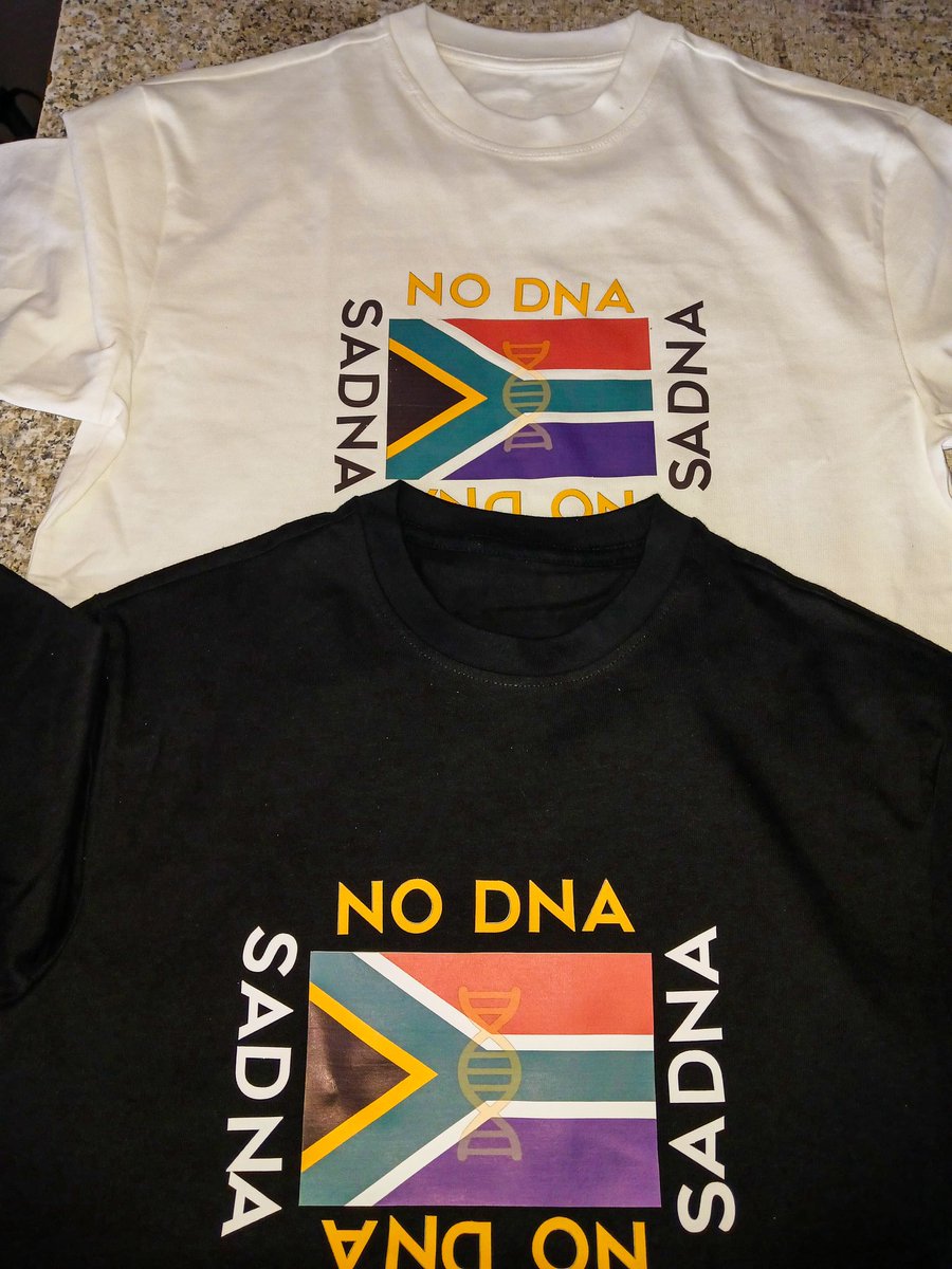 RSADnaThreads's tweet image. SA,DNA "NO DNA, JUST SOUTH AFRICAN" support local businesses its the right thing to do✅🇿🇦🙏🏾home brand
#DebonairsPizza #KabeloDlamini #BlackBrainPictures #WeRemainHumble #Esgodini #Musa #Makgopa #FloydShivambu #Oppenheimer #Dupont